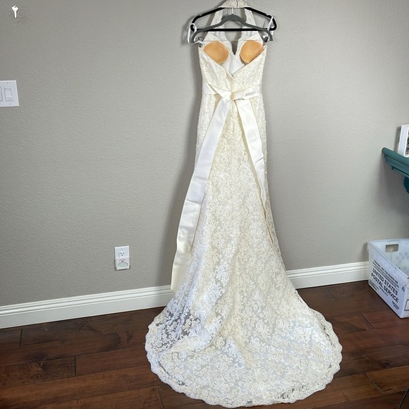 SOLD Davids Bridal Allover Beaded Lace Illusion Halter Neckline Wedding T9512 8 - Picture 5 of 17